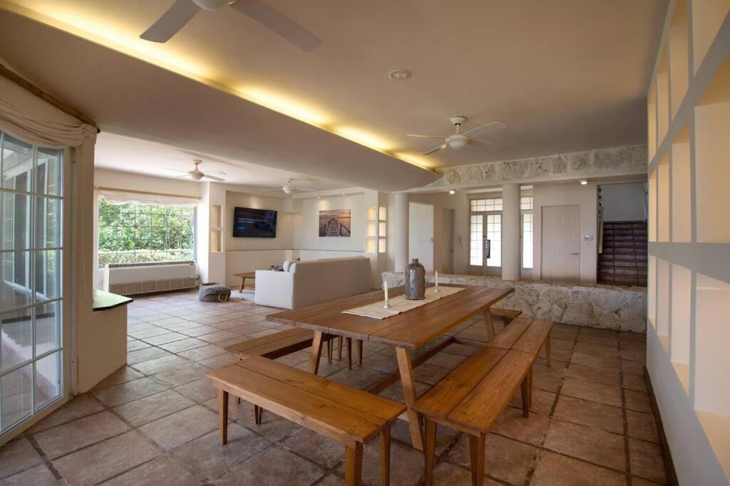 El Meco Beachfront & Private Pool Villa By Casa Paraiso Cancún Extérieur photo